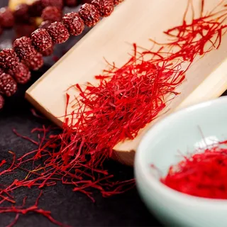 تصویر 4 از زعفران سرگل اعلا اصل با رنگ و عطر طبیعی